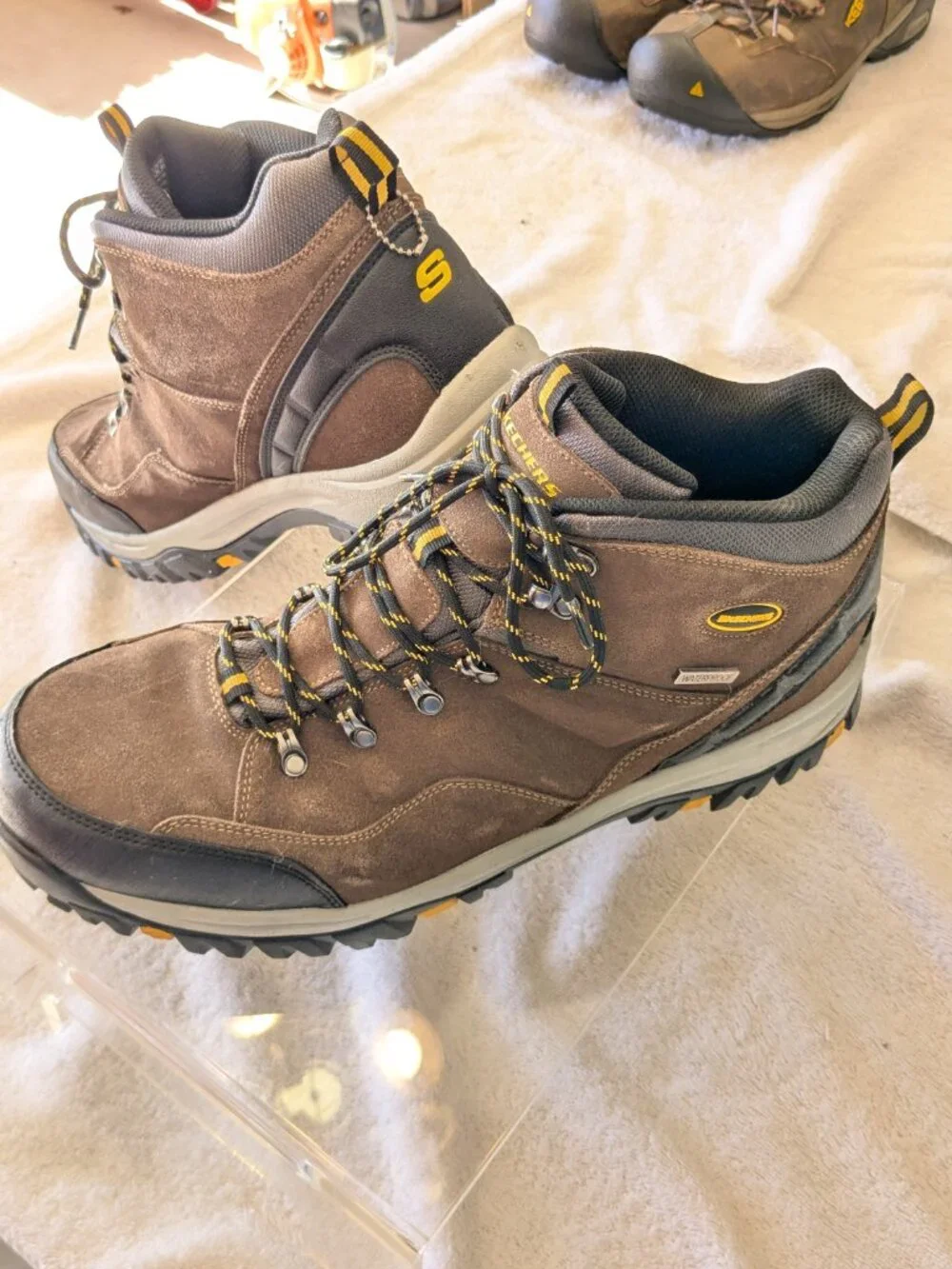 Men's Skechers Relment-Pelmo Hiking Size 16 Wide